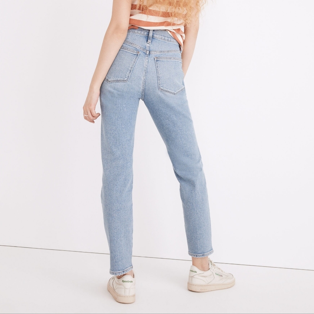NWOT Madewell Momjean in Austrey Wash - Picture 2 of 8